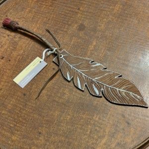 Leather bookmark Artisan